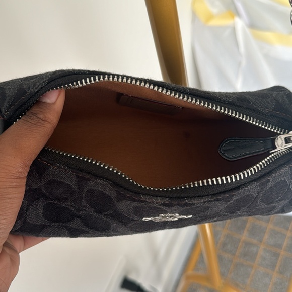 Coach barrel bag - Picture 4 of 4